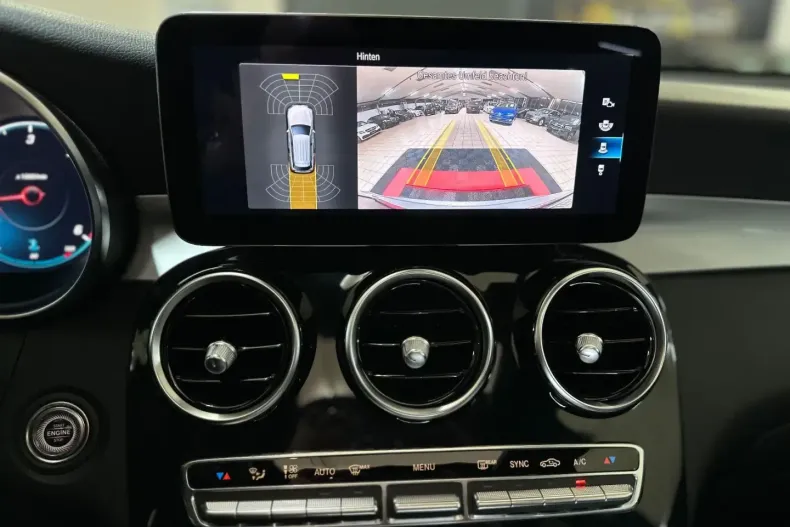 Mercedes-Benz GLC 220 din 2021 cu 84.000 km - oferta MER157231 - foto 25