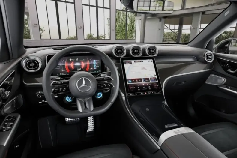 Mercedes-Benz GLC 43 AMG din 2024 cu 7.361 km - oferta MER157232 - foto 6