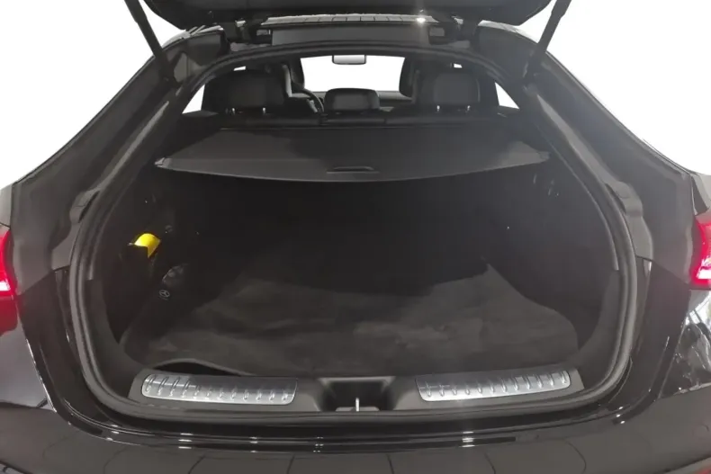 Mercedes-Benz GLC 43 AMG din 2024 cu 7.526 km - oferta MER157235 - foto 6