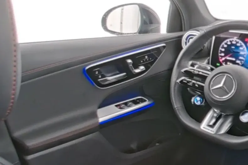 Mercedes-Benz GLC 43 AMG din 2024 cu 7.635 km - oferta MER157236 - foto 8