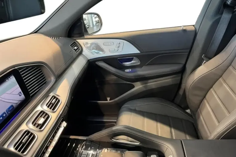 Mercedes-Benz GLE 400 din 2023 cu 54.995 km - oferta MER157245 - foto 4