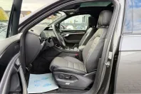 Volkswagen Touareg din 2020 cu 95.021 km - oferta VOL157247 - foto 2