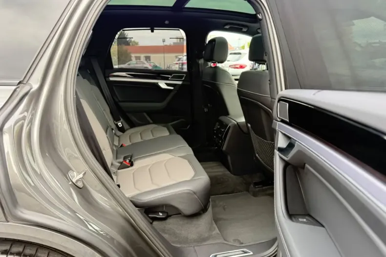 Volkswagen Touareg din 2020 cu 95.021 km - oferta VOL157247 - foto 15