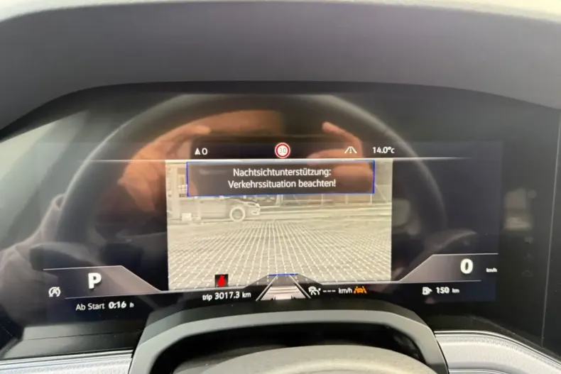 Volkswagen Touareg din 2020 cu 95.021 km - oferta VOL157247 - foto 37