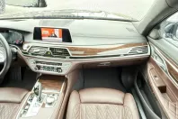 BMW 750 din 2022 cu 99.899 km - oferta BMW157248 - foto 19