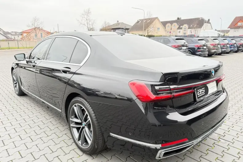 BMW 750 din 2022 cu 99.899 km - oferta BMW157248 - foto 46