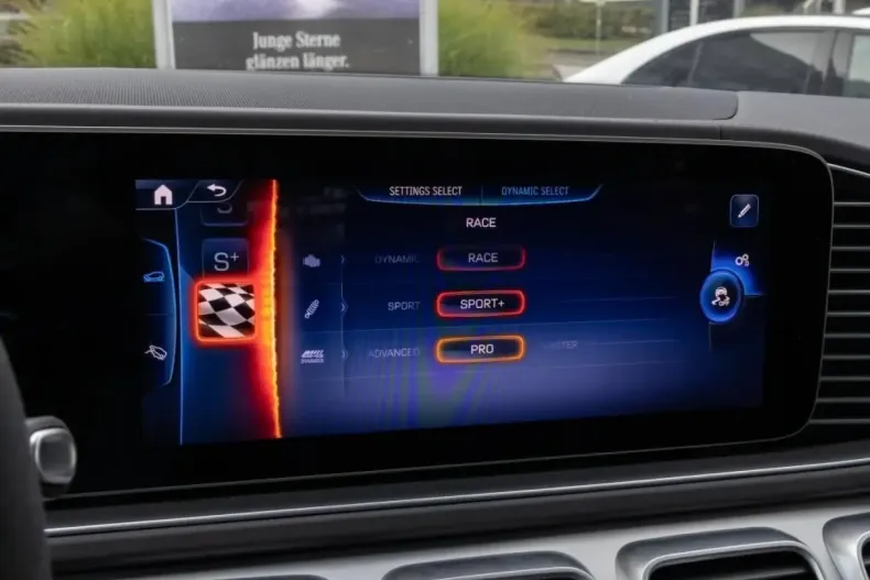 Mercedes-Benz GLE 63 AMG din 2023 cu 4.881 km - oferta MER157259 - foto 16