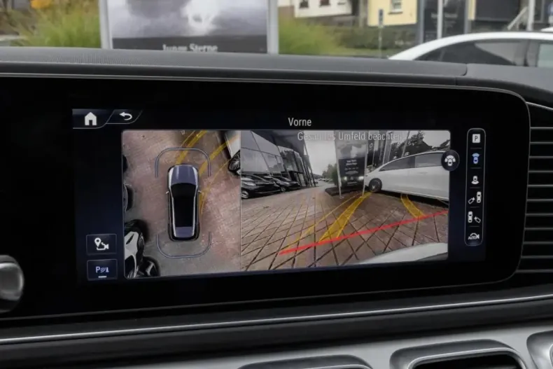 Mercedes-Benz GLE 63 AMG din 2023 cu 4.881 km - oferta MER157259 - foto 18