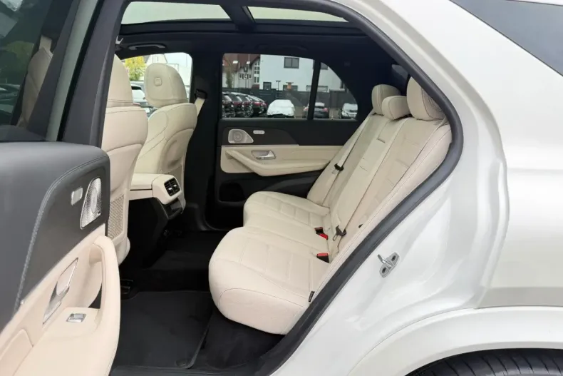 Mercedes-Benz GLE 350 din 2022 cu 89.980 km - oferta MER157261 - foto 12