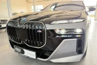 BMW M760 din 2024 cu 44.890 km - oferta BMW157262 - foto 41