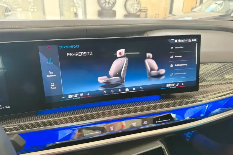 BMW M760 din 2024 cu 44.890 km - oferta BMW157262 - foto 49