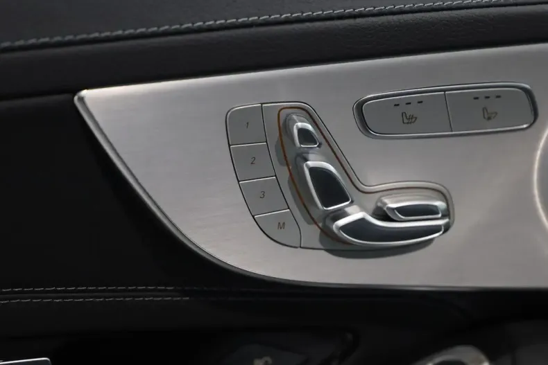 Mercedes-Benz C 43 AMG din 2023 cu 34.209 km - oferta MER157264 - foto 11