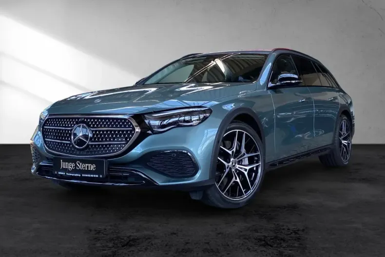 Mercedes-Benz E 450 din 2024 cu 20.998 km - oferta MER157272 - foto 1