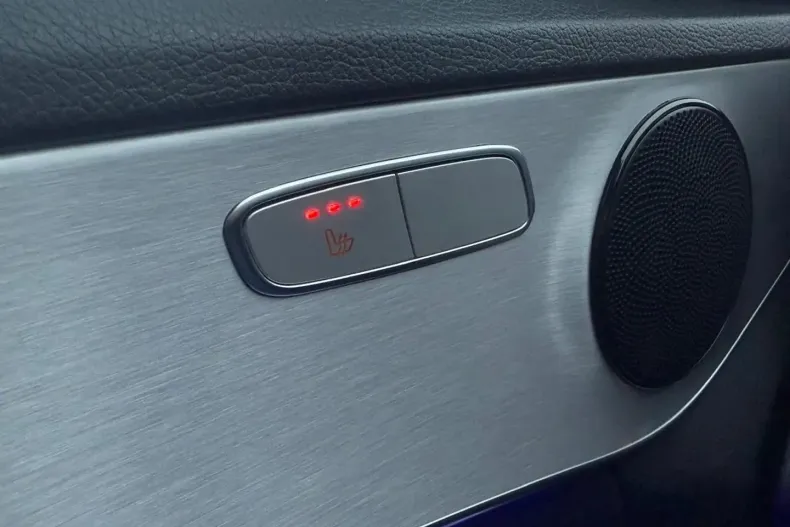 Mercedes-Benz C 300 din 2020 cu 96.000 km - oferta MER157273 - foto 5