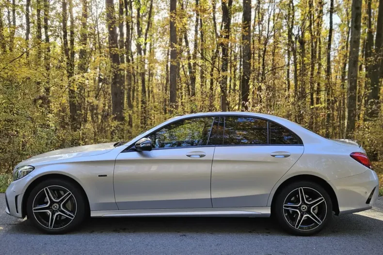 Mercedes-Benz C 300 din 2020 cu 96.000 km - oferta MER157273 - foto 22