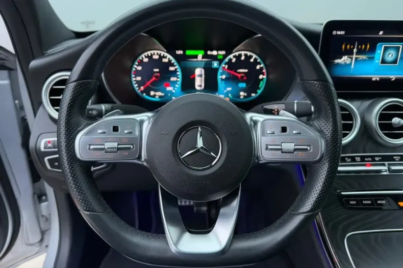 Mercedes-Benz C 300 din 2020 cu 96.000 km - oferta MER157273 - foto 27