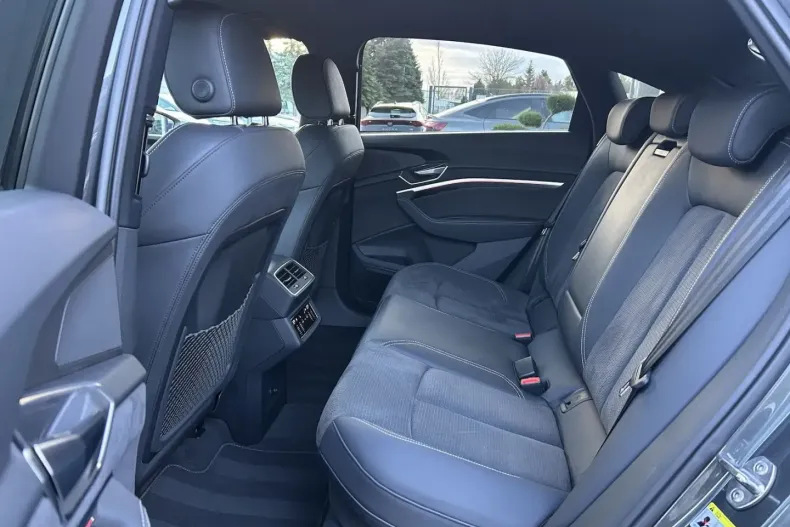 Audi e-tron din 2021 cu 20.850 km - oferta AUD157274 - foto 9