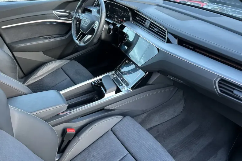 Audi e-tron din 2021 cu 20.850 km - oferta AUD157274 - foto 11