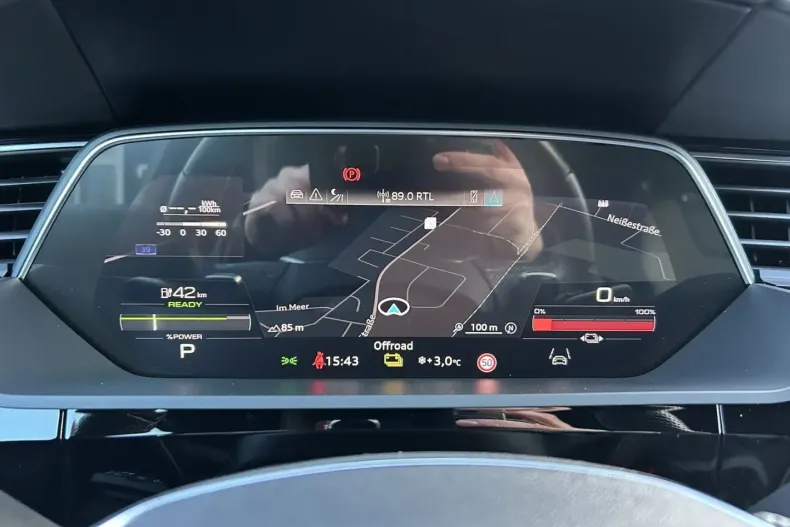 Audi e-tron din 2021 cu 20.850 km - oferta AUD157274 - foto 26