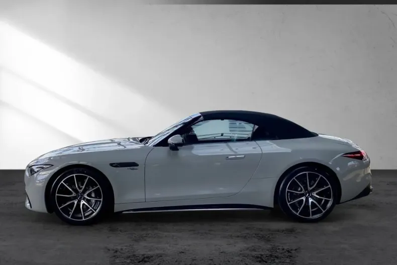 Mercedes-Benz SL 43 AMG din 2023 cu 11.460 km - oferta MER157280 - foto 2