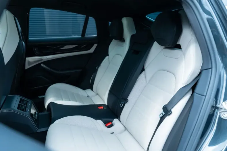 Porsche Panamera din 2024 cu 28.000 km - oferta POR157286 - foto 28