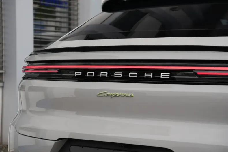 Porsche Cayenne din 2024 cu 19.000 km - oferta POR157291 - foto 10