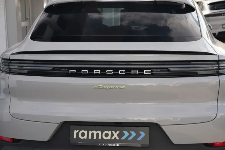 Porsche Cayenne din 2024 cu 19.000 km - oferta POR157291 - foto 18