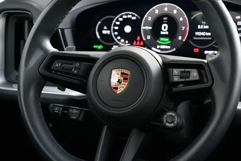 Porsche Cayenne din 2024 cu 19.000 km - oferta POR157291 - foto 24