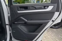 Porsche Cayenne din 2024 cu 19.000 km - oferta POR157291 - foto 40