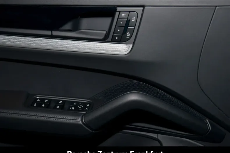 Porsche Cayenne din 2025 cu 19.150 km - oferta POR157292 - foto 20