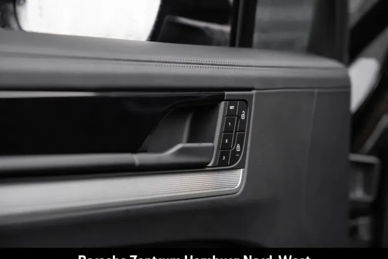 Porsche Cayenne din 2024 cu 25.864 km - oferta POR157297 - foto 30