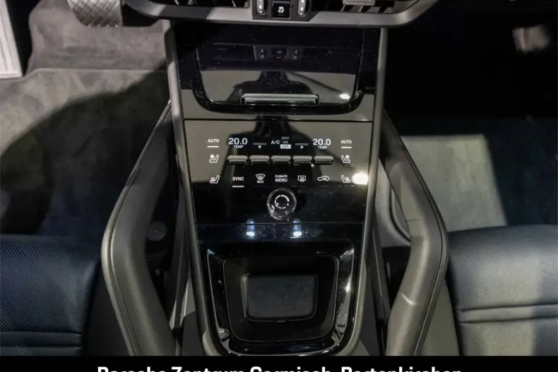 Porsche Cayenne din 2024 cu 25.871 km - oferta POR157300 - foto 28