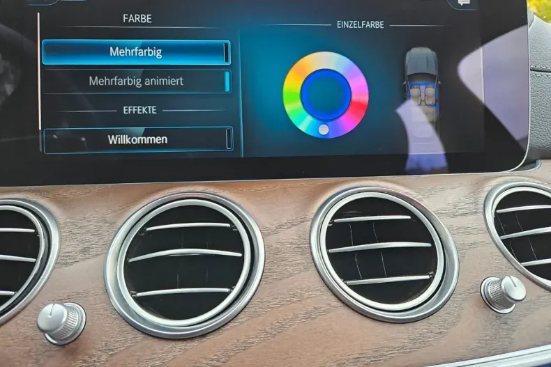 Mercedes-Benz E 300 din 2022 cu 99.989 km - oferta MER157318 - foto 17