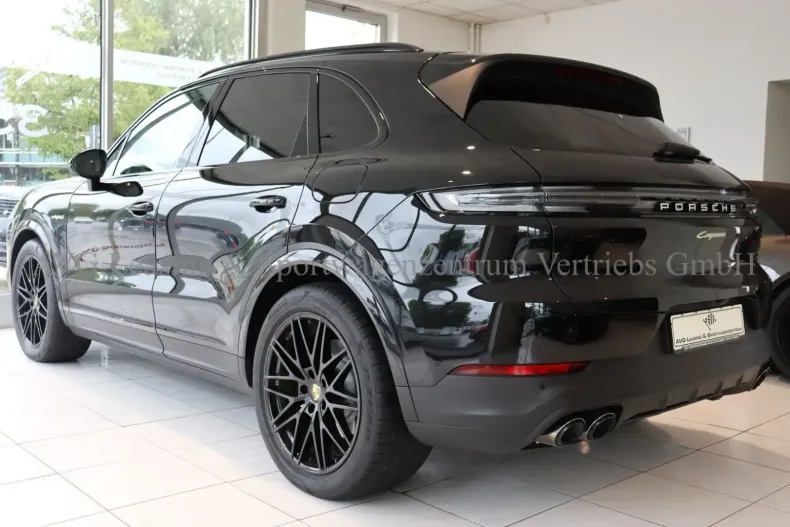 Porsche Cayenne din 2024 cu 24.445 km - oferta POR157319 - foto 4
