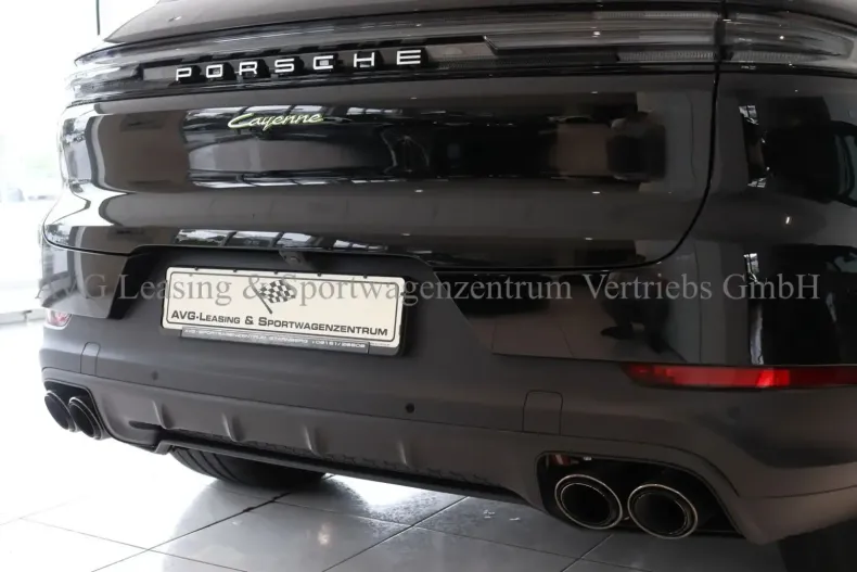 Porsche Cayenne din 2024 cu 24.445 km - oferta POR157319 - foto 8