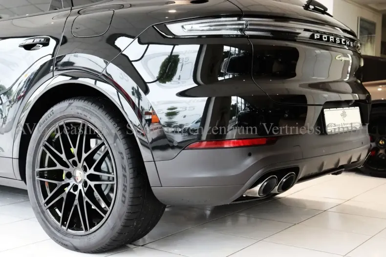 Porsche Cayenne din 2024 cu 24.445 km - oferta POR157319 - foto 10
