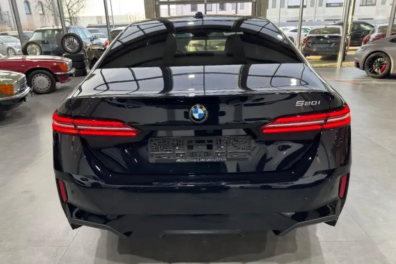 BMW 520 din 2025 cu 22.146 km - oferta BMW157320 - foto 9