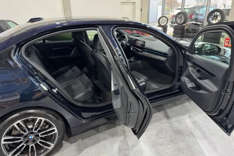 BMW 520 din 2025 cu 22.146 km - oferta BMW157320 - foto 20