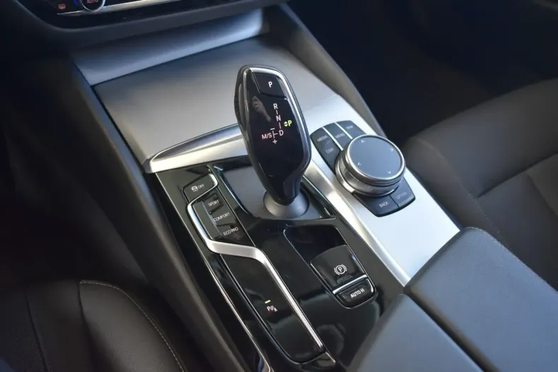 BMW 520 din 2022 cu 67.023 km - oferta BMW157321 - foto 12