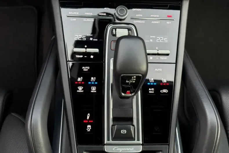 Porsche Cayenne din 2021 cu 43.000 km - oferta POR157324 - foto 39