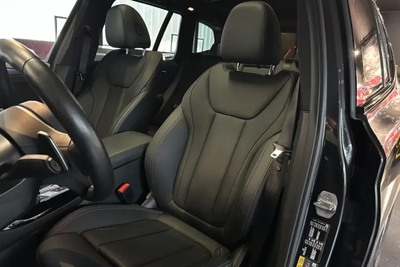 BMW X3 din 2022 cu 26.243 km - oferta BMW157325 - foto 11