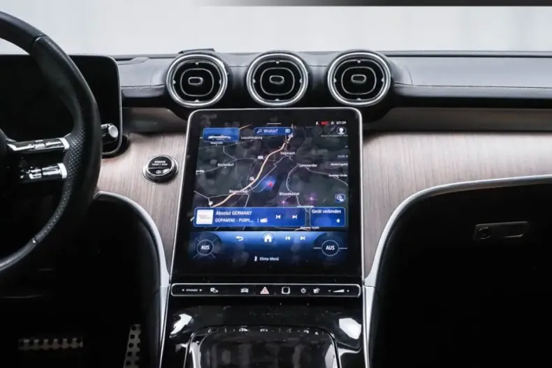 Mercedes-Benz CLE 450 din 2024 cu 11.260 km - oferta MER157329 - foto 7