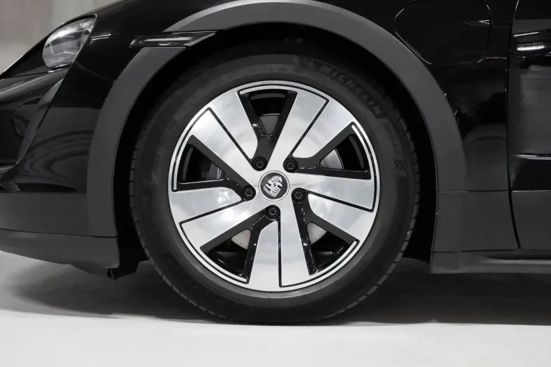 Porsche Taycan din 2022 cu 77.700 km - oferta POR157330 - foto 10