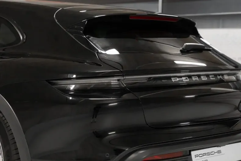 Porsche Taycan din 2022 cu 77.700 km - oferta POR157330 - foto 12