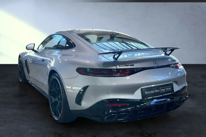 Mercedes-Benz AMG GT din 2023 cu 4.360 km - oferta MER157334 - foto 3