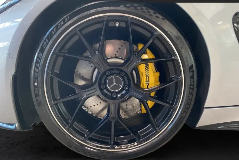 Mercedes-Benz AMG GT din 2023 cu 4.360 km - oferta MER157334 - foto 13