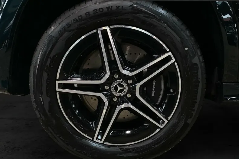 Mercedes-Benz GLE 400 din 2024 cu 7.320 km - oferta MER157340 - foto 16