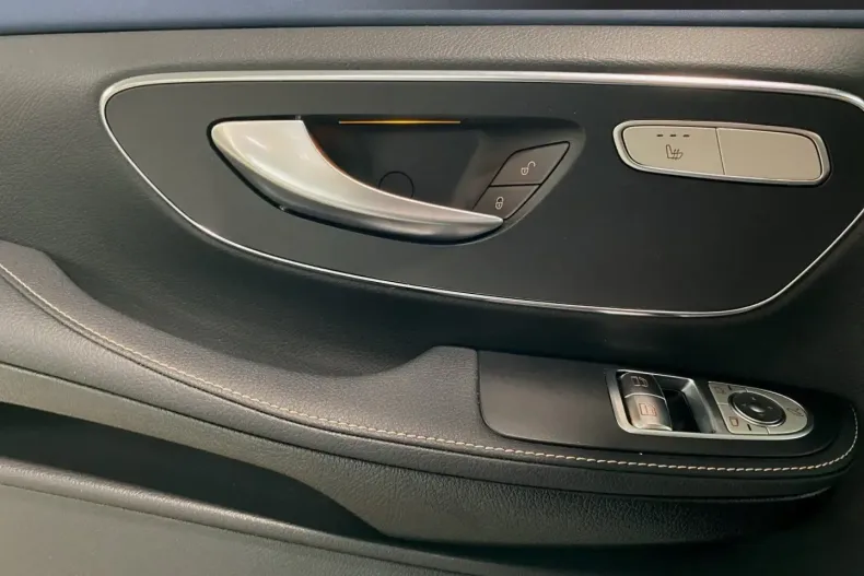 Mercedes-Benz EQV din 2024 cu 11.160 km - oferta MER157342 - foto 13