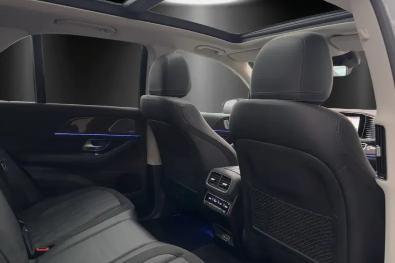 Mercedes-Benz GLE 63 AMG din 2024 cu 19.989 km - oferta MER157345 - foto 14