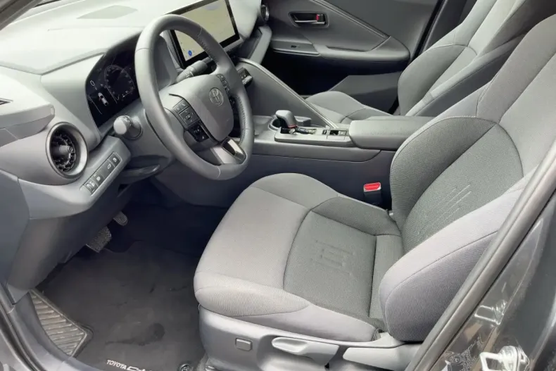 Toyota C-HR din 2024 cu 22.170 km - oferta TOY157350 - foto 6